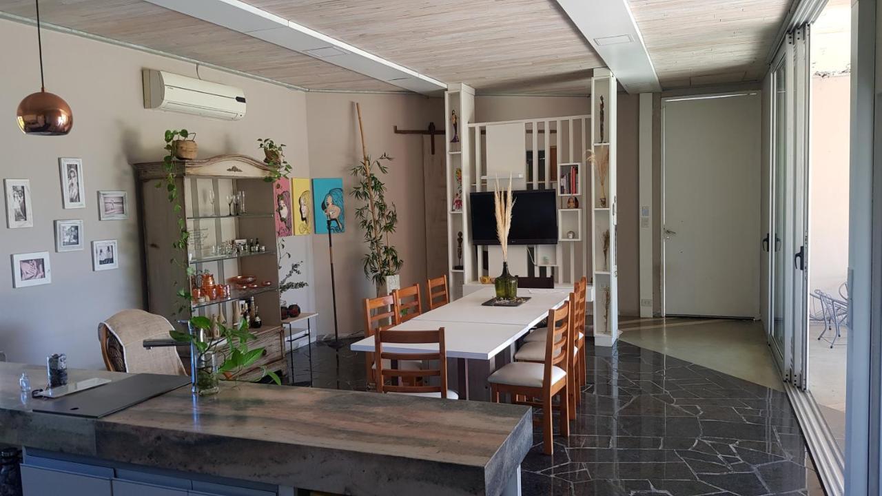 Casa Bernardis Alquiler Temporal Appartement Resistencia Buitenkant foto